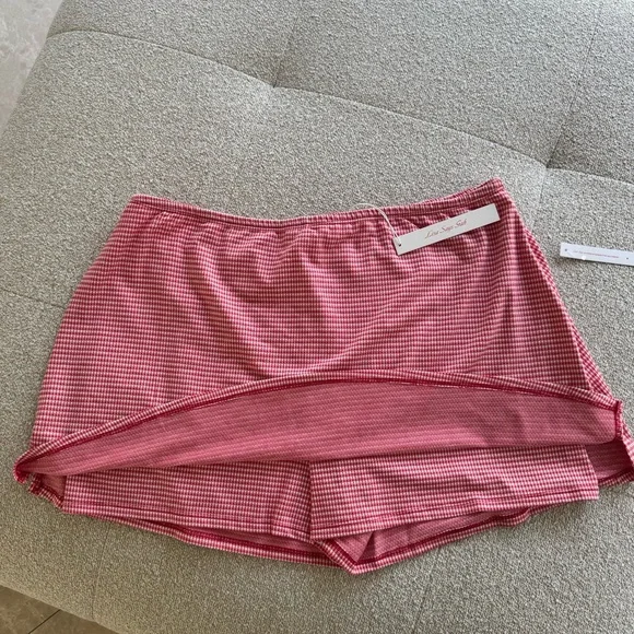 NWT LISA SAYS GAH RED PLAID DARCY SKORT